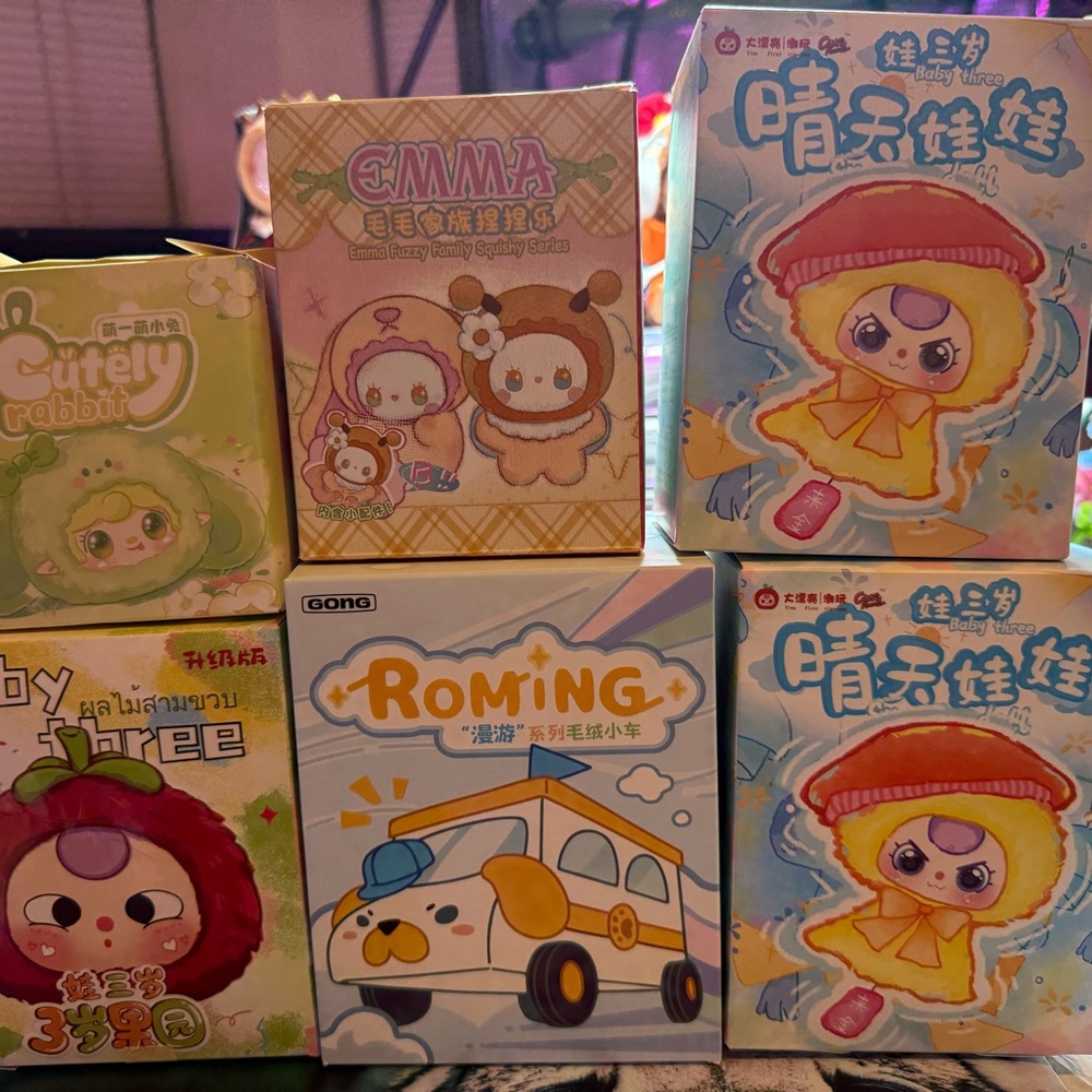 BUNDLE OF 6 mixed BB3 Roming Blue & Yellow Kids Toy Box - Cute Bus Collectible